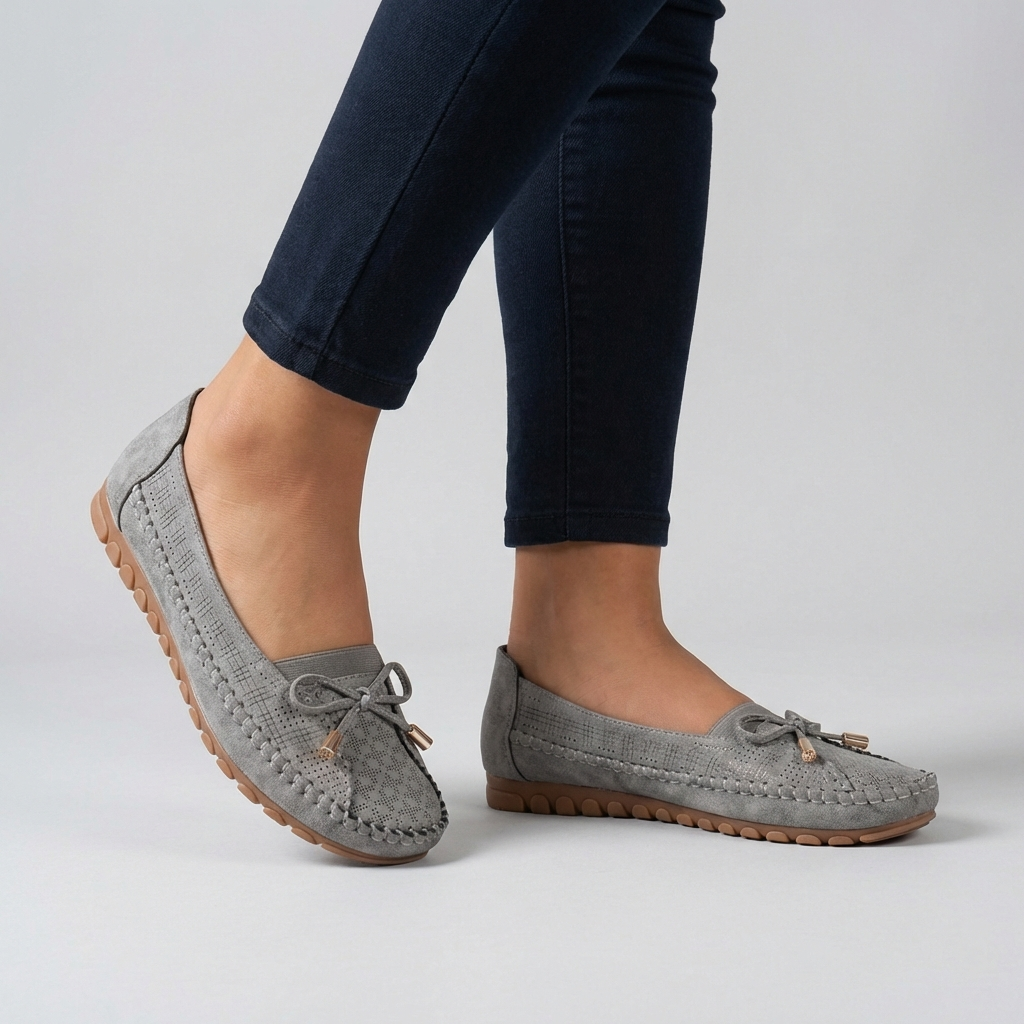 Slip-On Flat Loafers with Bow and Tasseled Detail