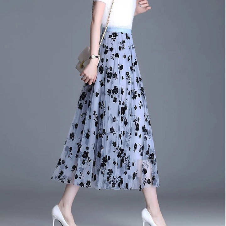 Ebon Lace Meadow Skirt