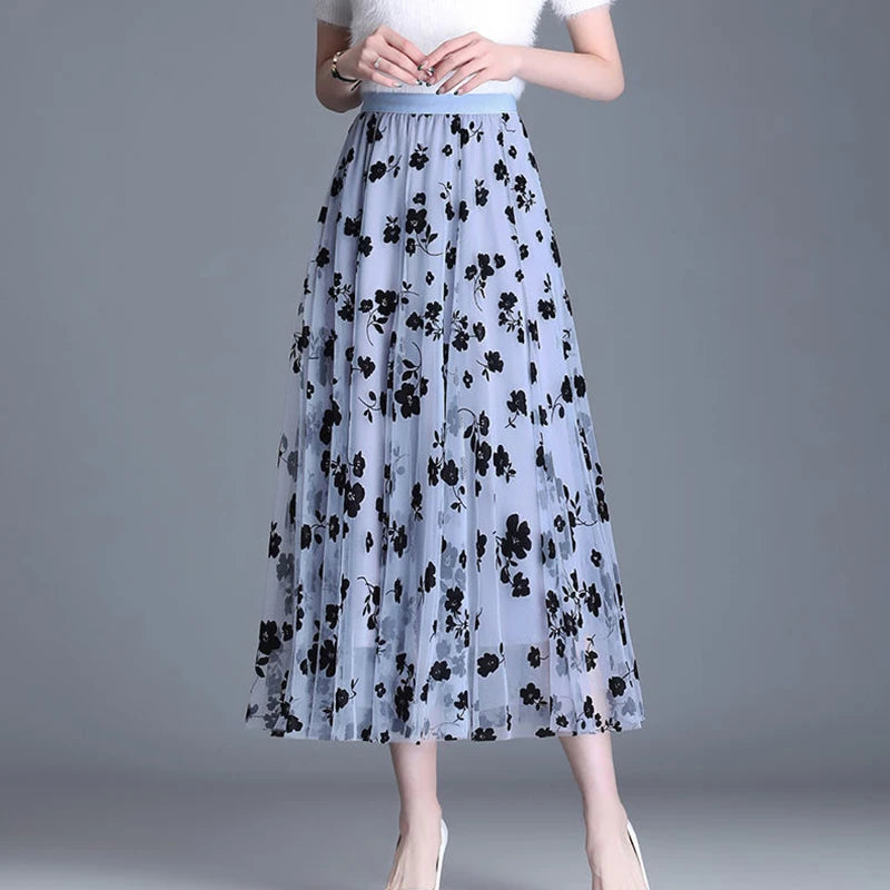 Ebon Lace Meadow Skirt
