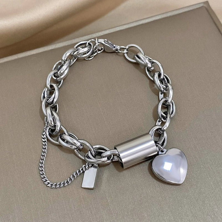 Amoura Chain Heart Bracelet - Weston Fletcher