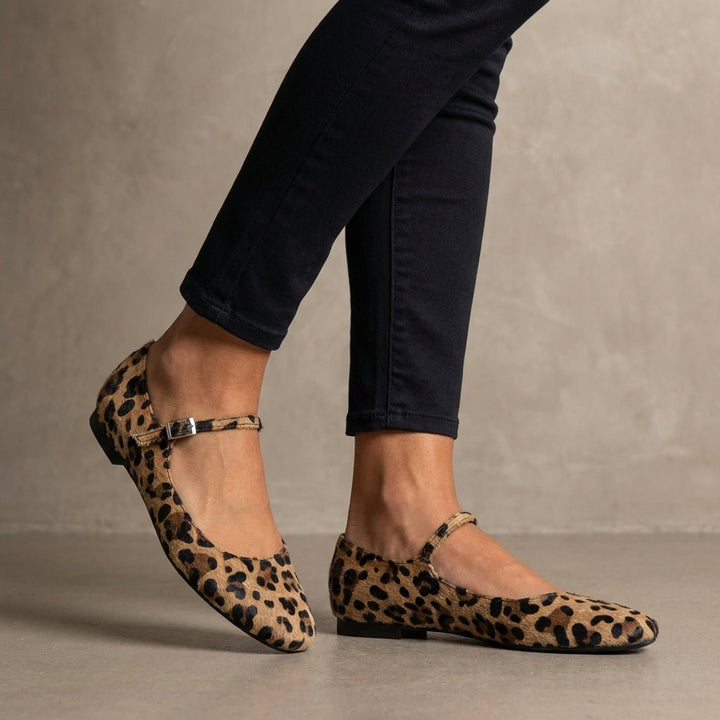 Arieth Textured Mary Jane Flats with Adjustable Strap - Weston Fletcher