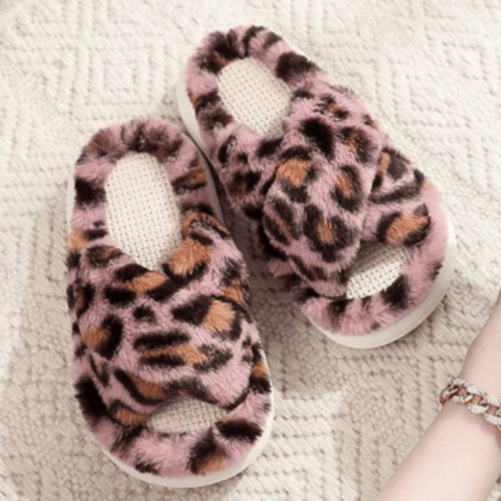 Flouffa Plush Anti - Slip Slides - Weston Fletcher