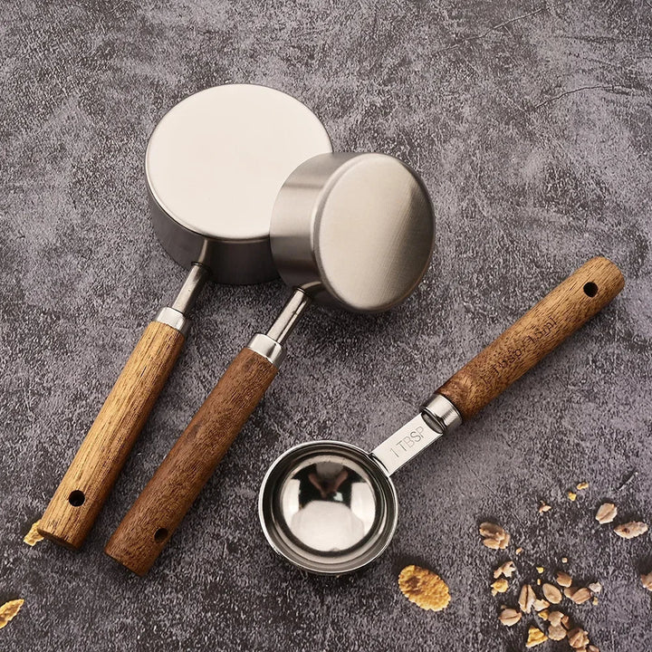 Timberware Measuring Cup Set - Weston Fletcher