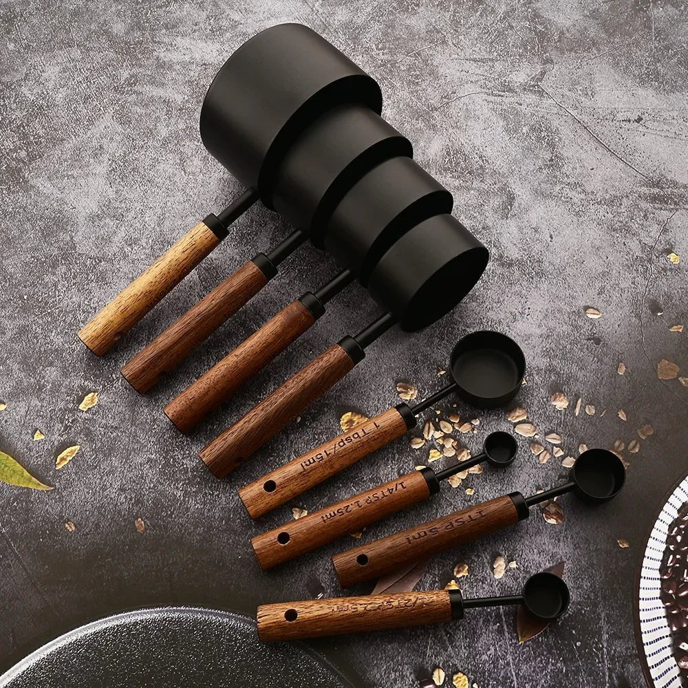 Timberware Measuring Cup Set - Weston Fletcher