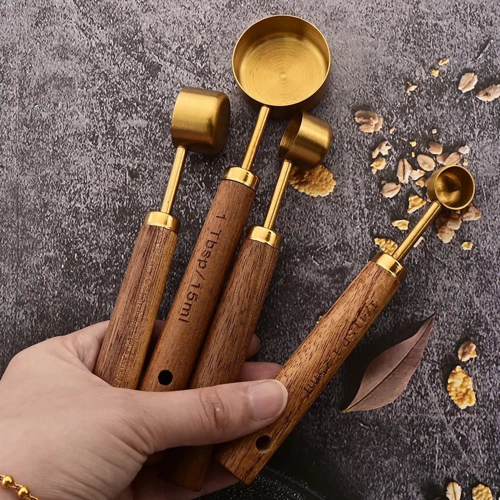 Timberware Measuring Cup Set - Weston Fletcher