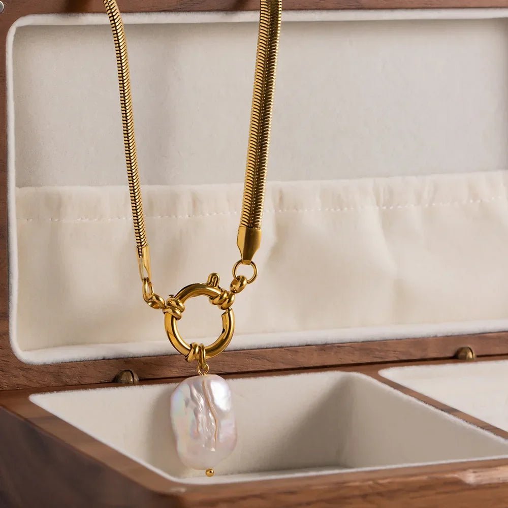 Velisse Gleam Pearl Necklace - Weston Fletcher