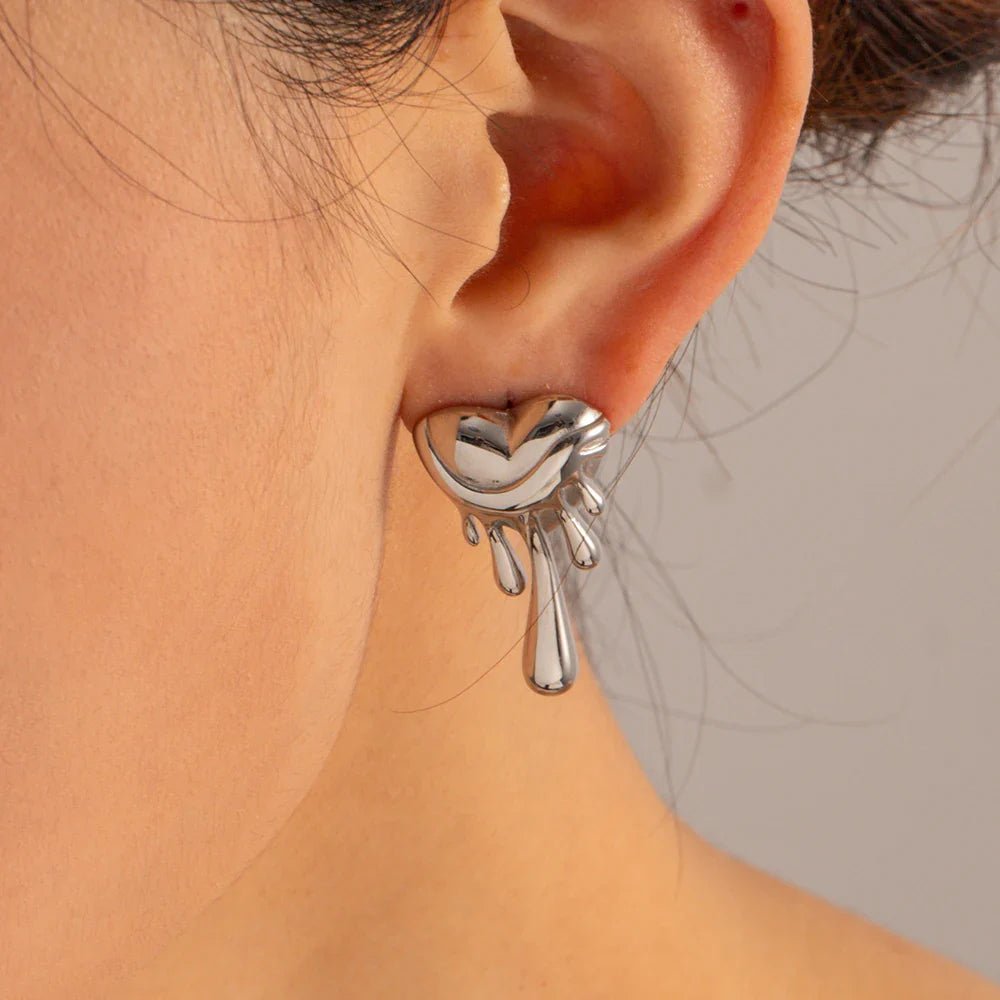 Vestra Molti Heart Earrings - Weston Fletcher