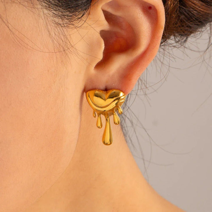 Vestra Molti Heart Earrings - Weston Fletcher